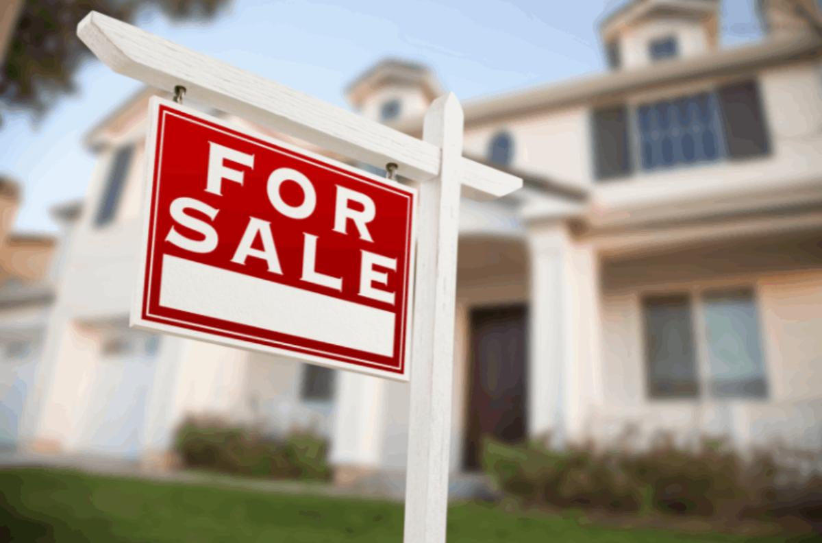 Selling Your House 'As-Is': Navigating the Market with Repairs Needed